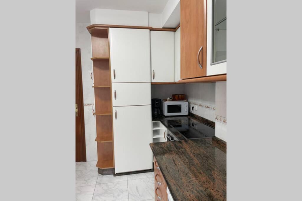 Apartamento Plaza Del Parque ビラノーバ・デ・アロウサ エクステリア 写真